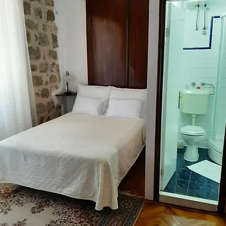 Mirella Gostinjska kuća