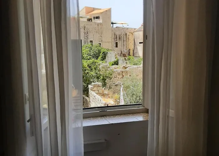 Mirella 杜布罗夫尼克