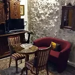 Guest house Mirella 3*