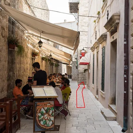 Mirella Dubrovnik